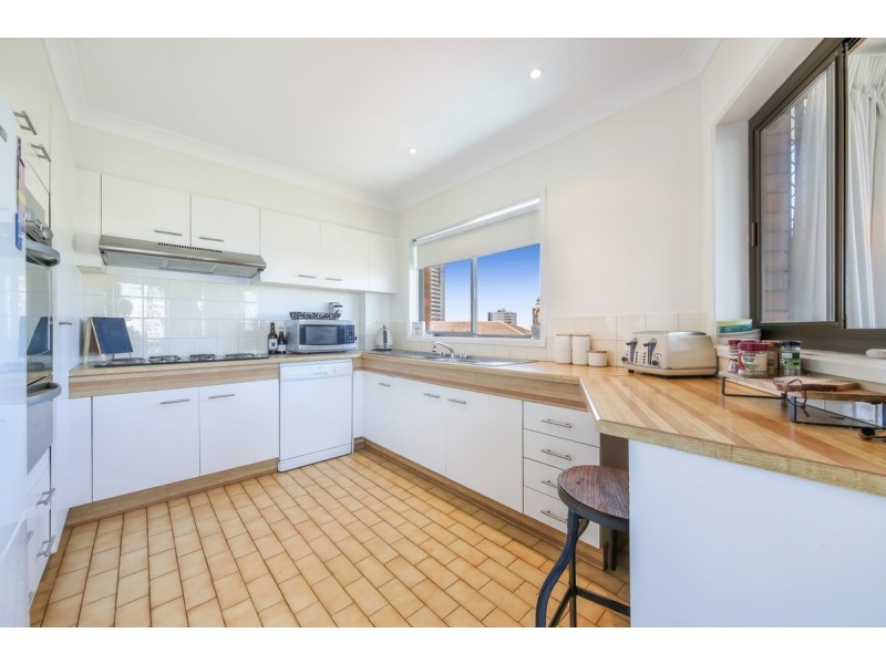 9/79 Queen Street, Southport QLD 4215