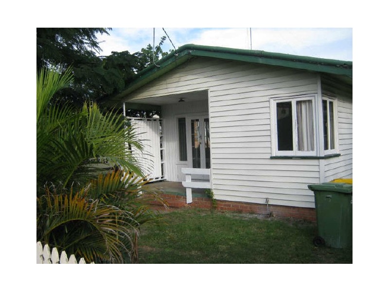 74 Steven Street, Southport QLD 4215