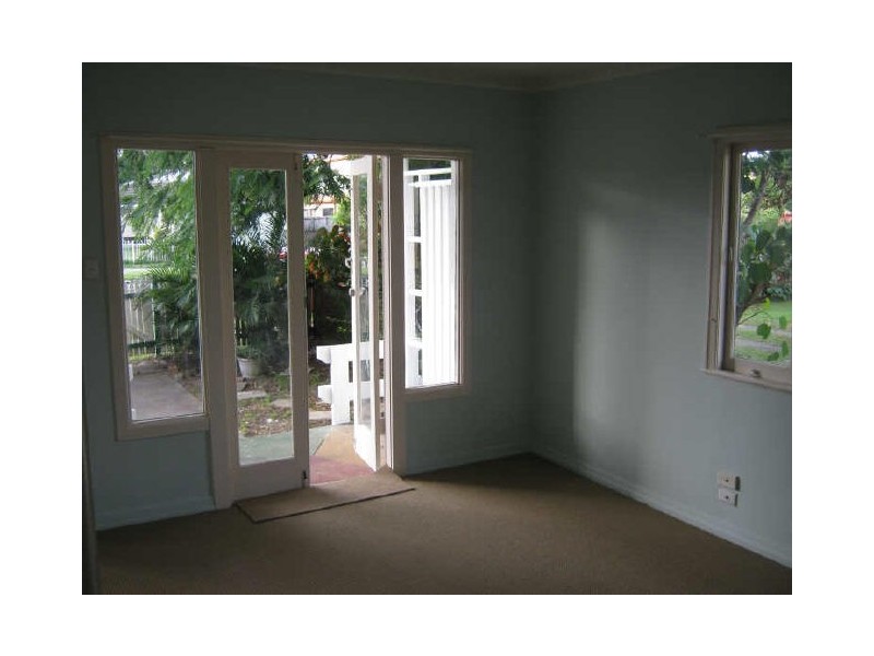 74 Steven Street, Southport QLD 4215