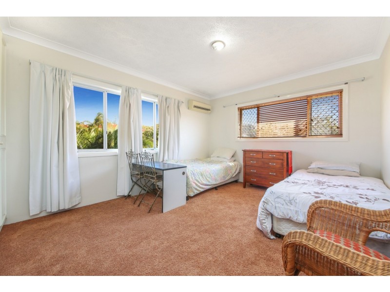 6/264 Marine Parade, Labrador QLD 4215