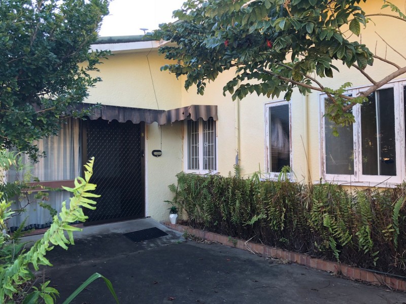 2/93 Pohlman Street, Southport QLD 4215