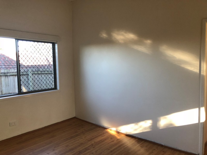 2/93 Pohlman Street, Southport QLD 4215