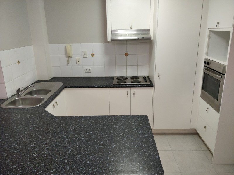 3/88 High Street, Southport QLD 4215