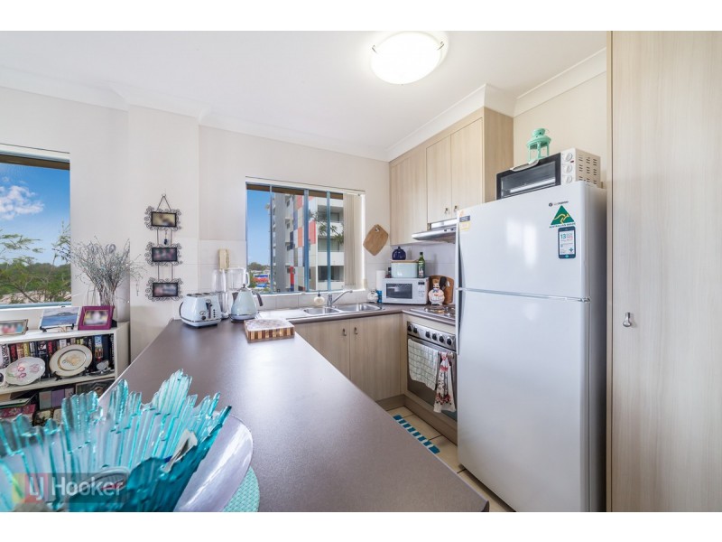 15/12 Gillian Lane, Southport QLD 4215