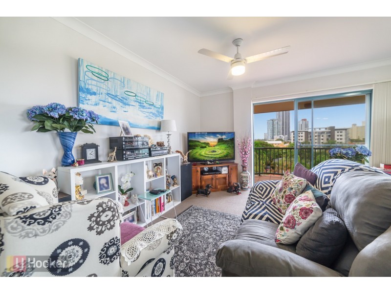 15/12 Gillian Lane, Southport QLD 4215