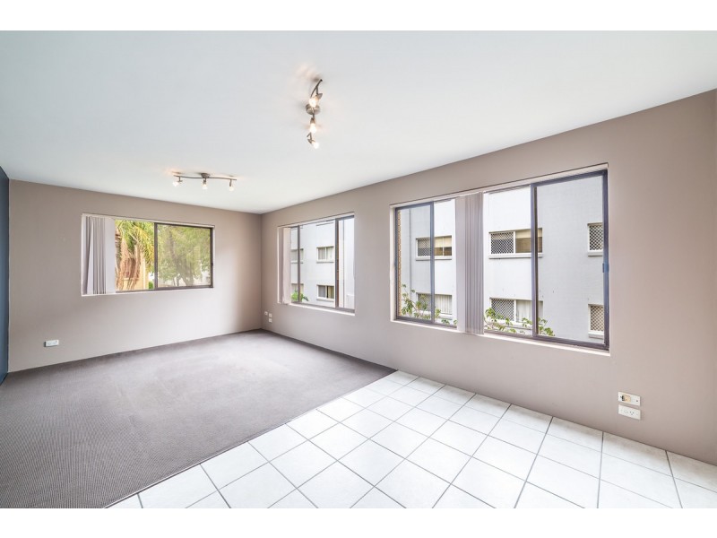 13/115 Frank Street, Labrador QLD 4215