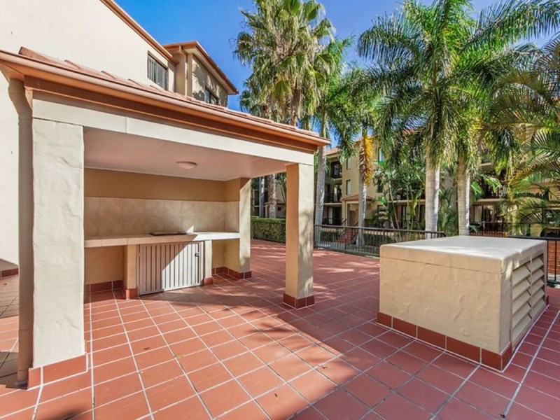 63/61 North Street, Southport QLD 4215