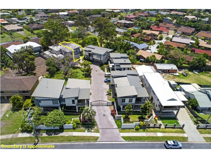 4/133 Benowa Road, Southport QLD 4215