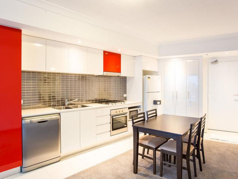 22504/5 Lawson Street, Southport QLD 4215