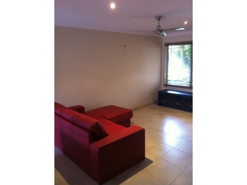 6/50 Pohlman Street, Southport QLD 4215