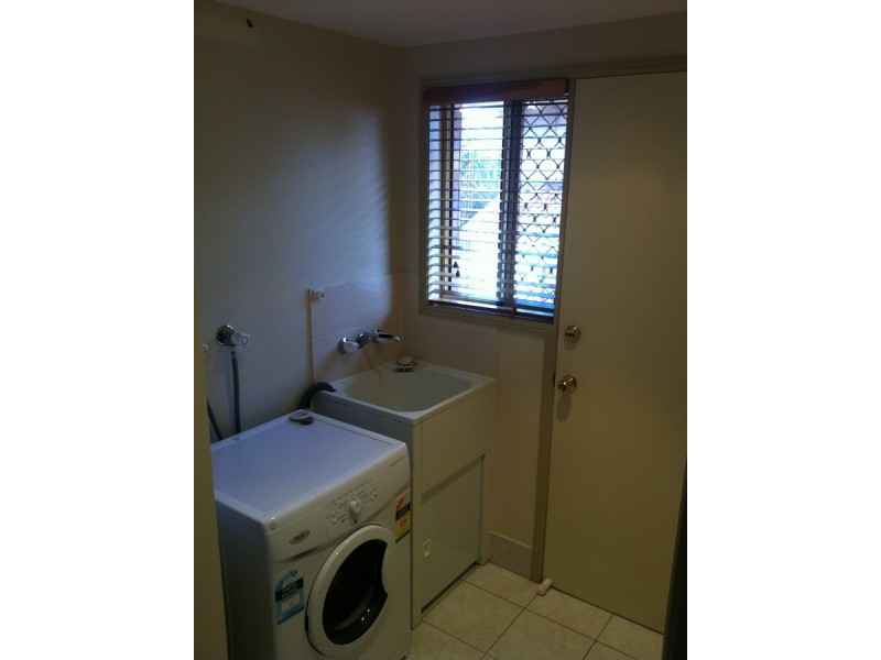 6/50 Pohlman Street, Southport QLD 4215