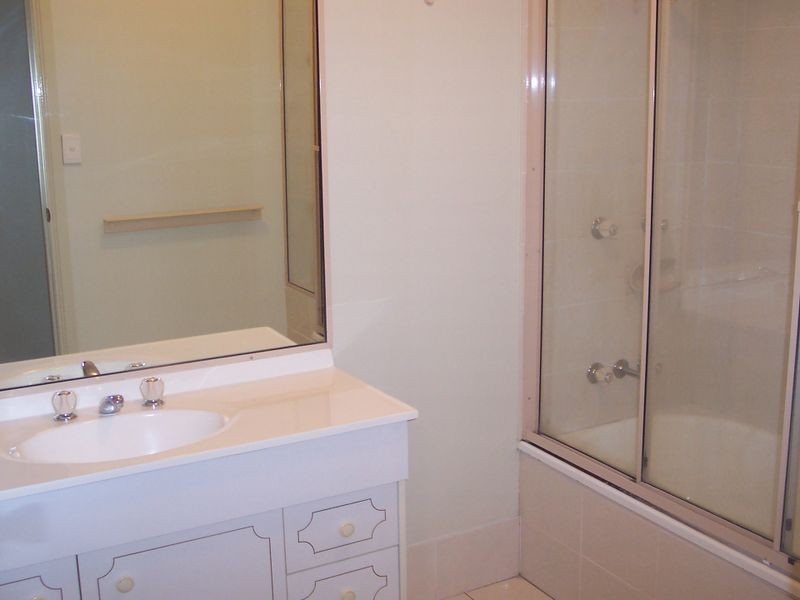 55 Currumburra Road, Ashmore QLD 4214