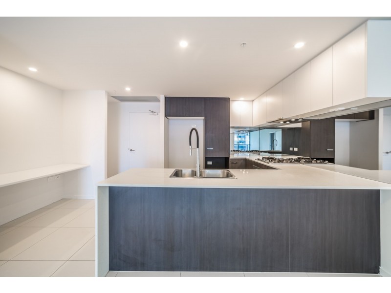 4403/25-31 East Quays Drive, Biggera Waters QLD 4216