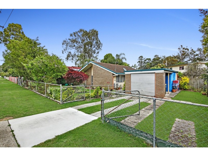 34 Dampier Avenue, Eagleby QLD 4207