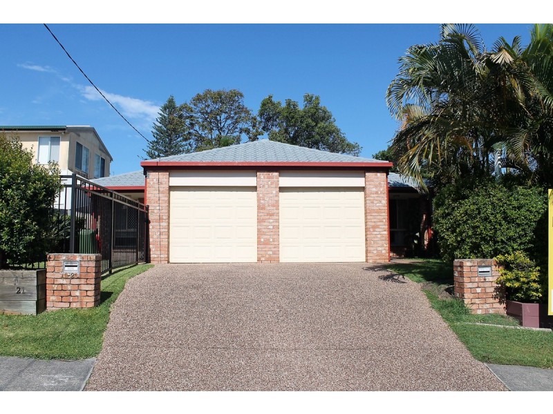 2/21 Ewan Street, Southport QLD 4215