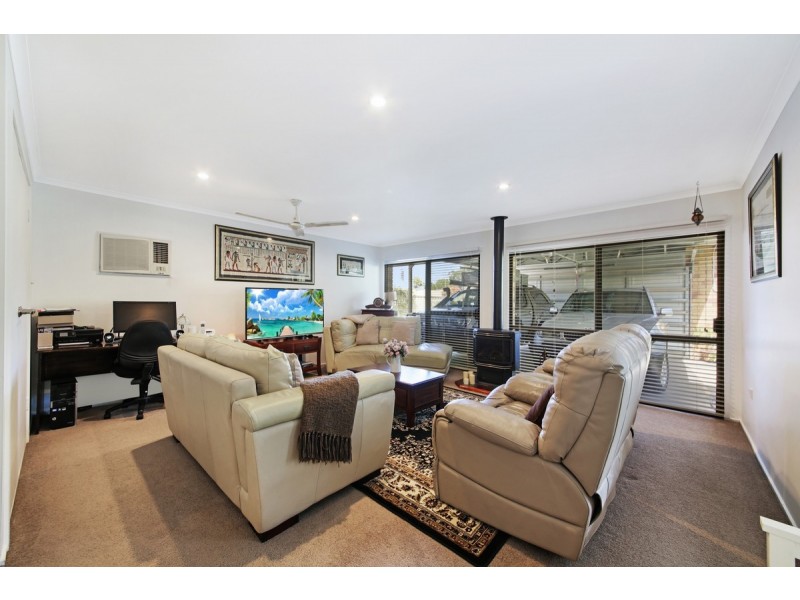 3 Crinkle Court, Southport QLD 4215