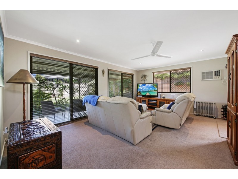 3 Crinkle Court, Southport QLD 4215