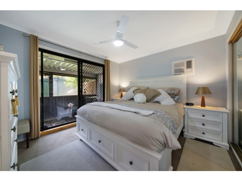 3 Crinkle Court, Southport QLD 4215