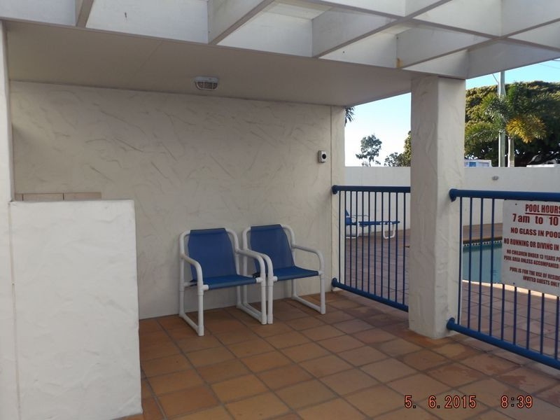 9/3-5 Norman Street, Southport QLD 4215