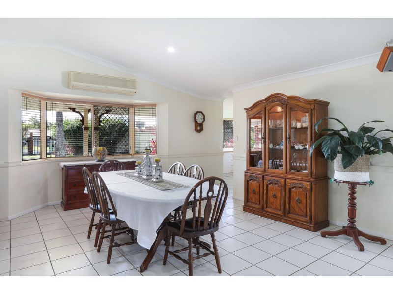 21 Maidstone Place, Parkwood QLD 4214