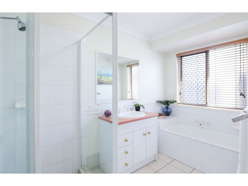 21 Maidstone Place, Parkwood QLD 4214