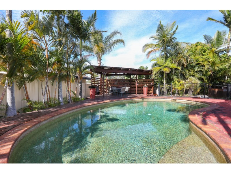 21 Maidstone Place, Parkwood QLD 4214