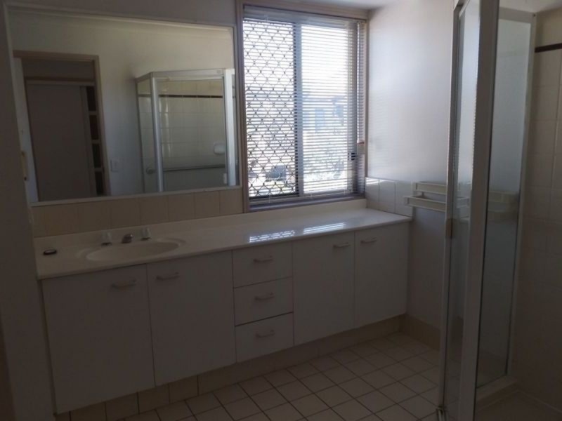 8/202 Queen Street, Southport QLD 4215