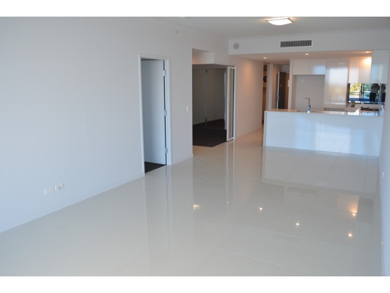 2302/5 Harbourside Court, Biggera Waters QLD 4216