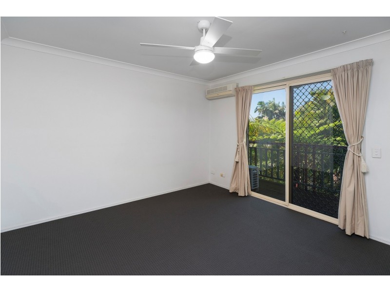 4/37 Ward Street, Southport QLD 4215