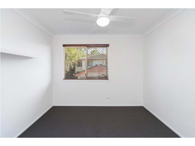 4/37 Ward Street, Southport QLD 4215