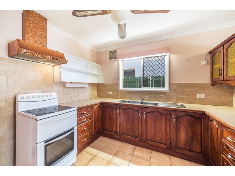 18 Wells Street, Southport QLD 4215