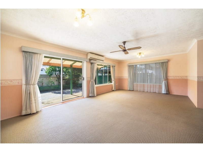 18 Wells Street, Southport QLD 4215