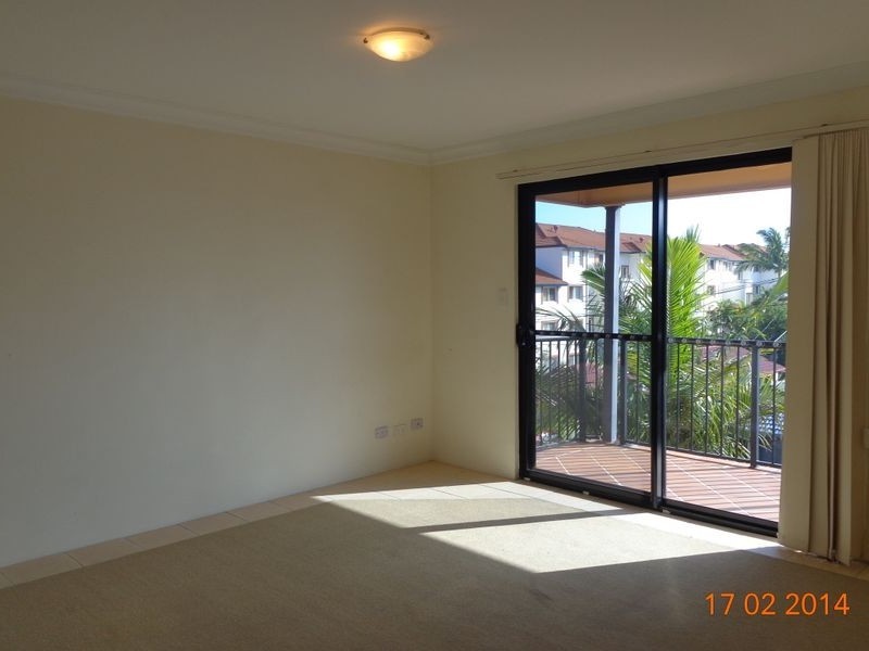 8/28 Little Norman Street, Southport QLD 4215