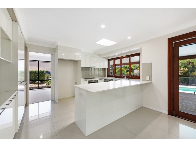 5 Carnation Way, Gaven QLD 4211