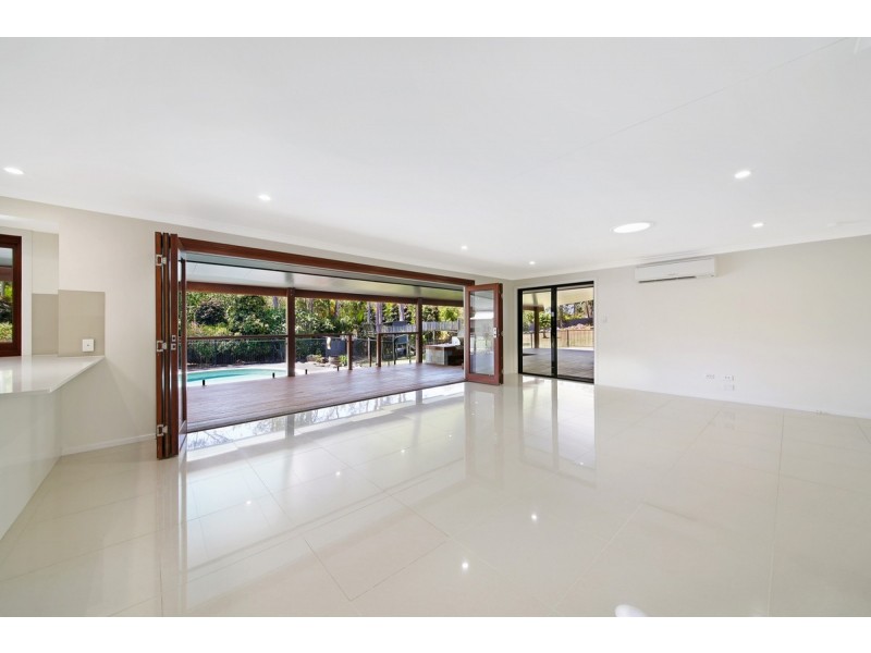 5 Carnation Way, Gaven QLD 4211