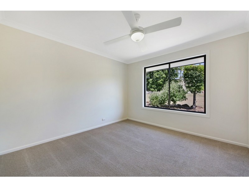 5 Carnation Way, Gaven QLD 4211