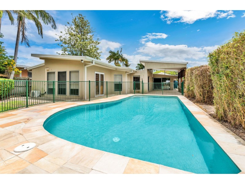 16 Skiff Street, Southport QLD 4215