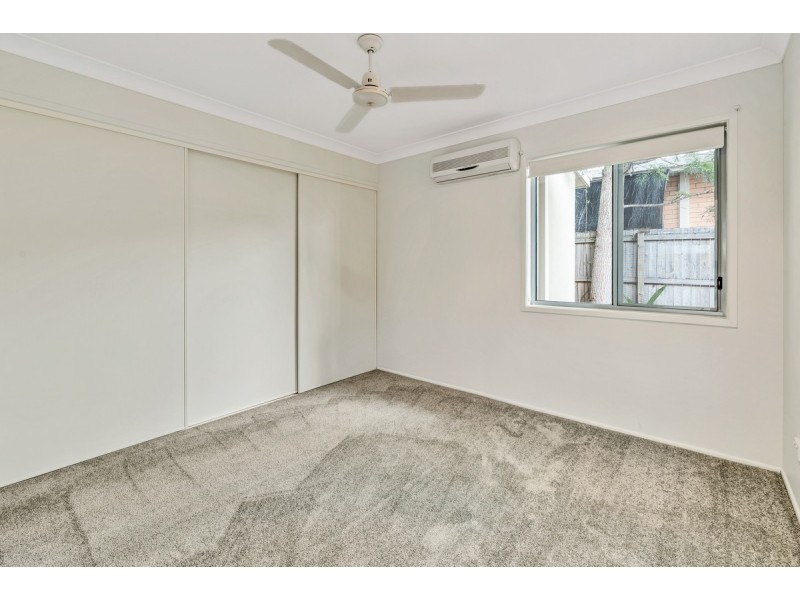 16 Skiff Street, Southport QLD 4215