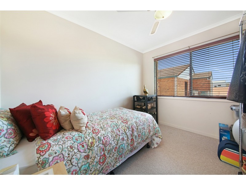 7/16 Madang Crescent, Runaway Bay QLD 4216