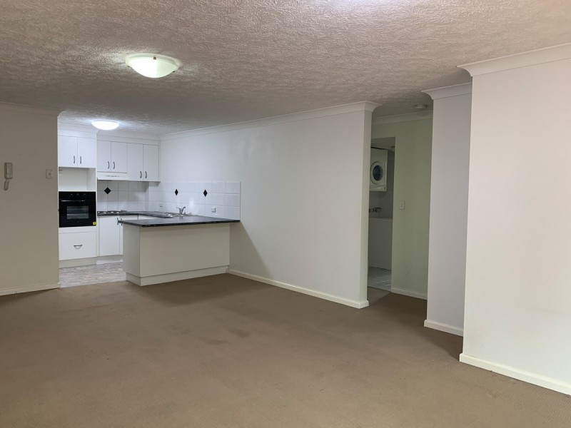 5/28 Sykes Court, Southport QLD 4215