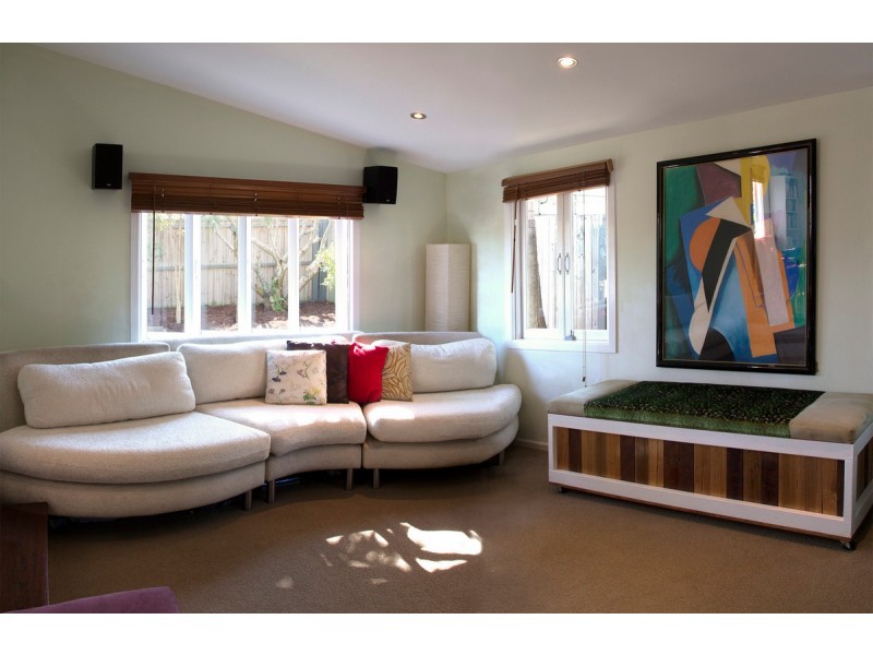 164 Johnston Street, Southport QLD 4215