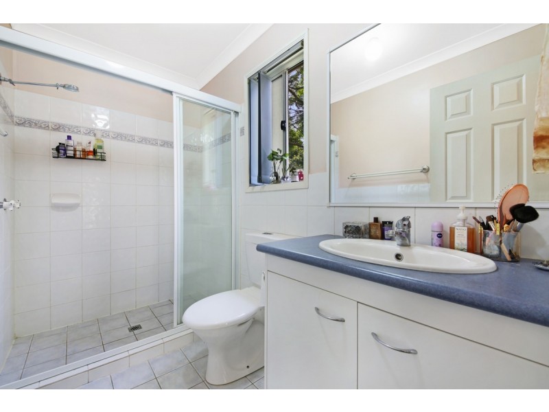 26 Madasin Close, Arundel QLD 4214