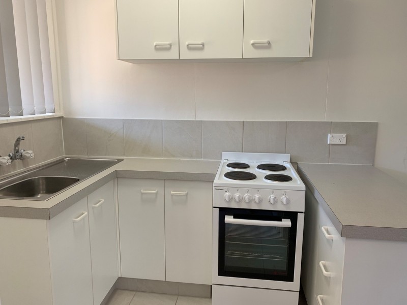 3/37 Whiting Street, Labrador QLD 4215