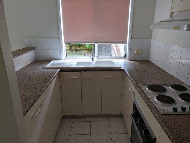 2/52 Margaret Street, Southport QLD 4215