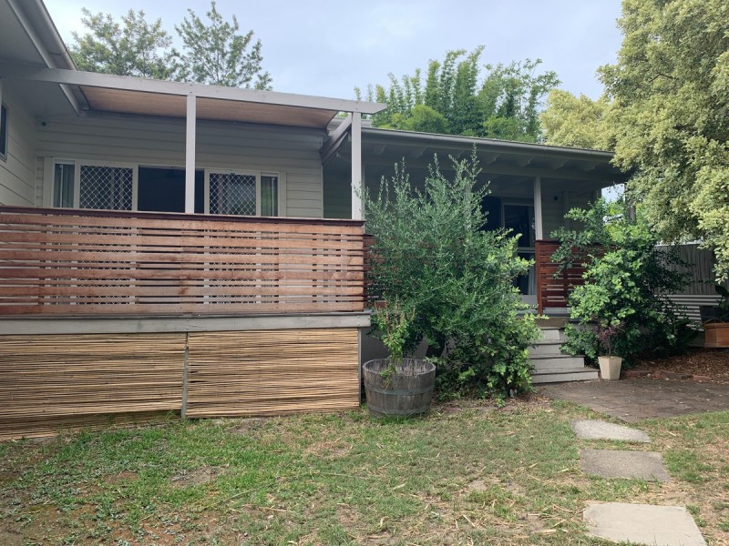 6 Schilling Avenue, Southport QLD 4215