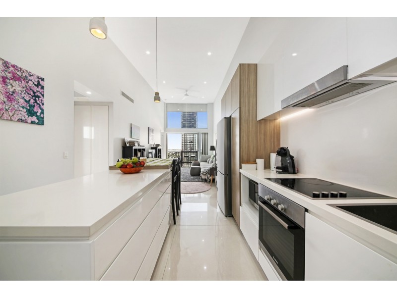 701/26 Gray Street, Southport QLD 4215