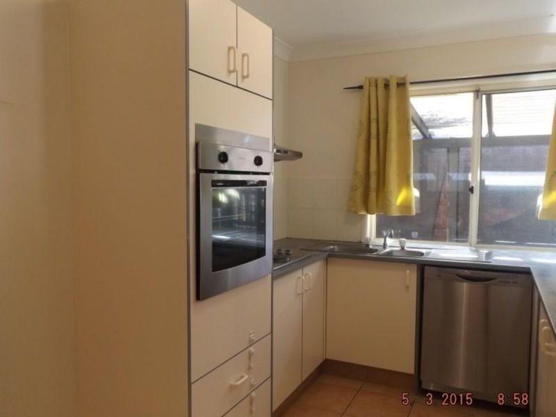 5 Whiteley Chase, Parkwood QLD 4214