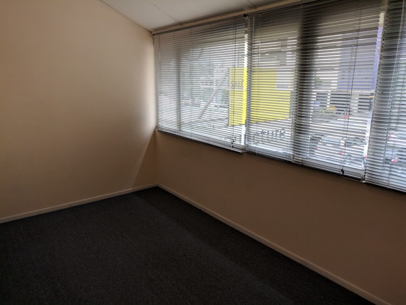 2/166 Scarborough Street, Southport QLD 4215