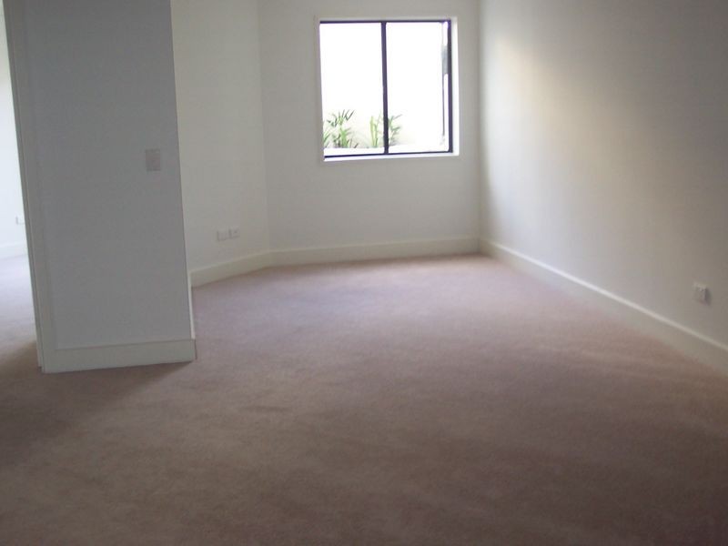 24/138 High Street, Southport QLD 4215