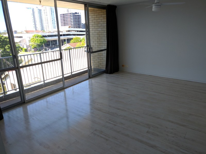 8/45 Railway Street, Southport QLD 4215